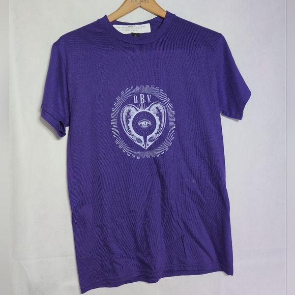 Gildan Bon Bon Vivant S Third Ear Purple Graphic T-Shirt - Picture 2 of 5